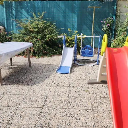 En Sous-sol Avec Jardin Apartmán